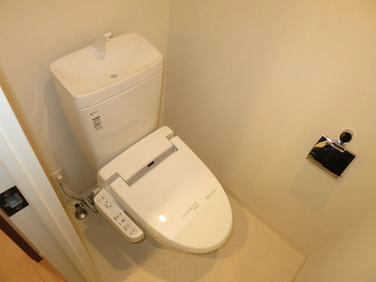 Prime Urban Sumiyoshi II - Interior - ["Toilet", "Plumbing fixture", "Toilet seat"]