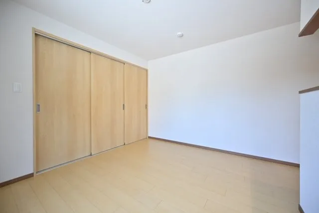 CENTRAL GARDEN RESIDENCE TOKYO - Interior - ["Flooring", "Floor", "Wood"]