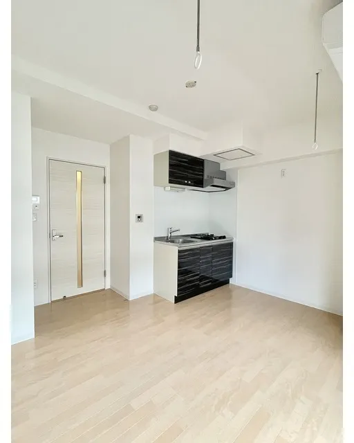 BREEZE TERRACE - Interior - ["Flooring", "Floor", "Interior design"]