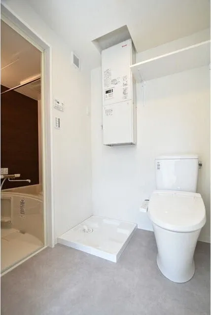 Vista Kitashinagawa - Interior - ["Plumbing fixture", "Toilet seat", "Toilet"]