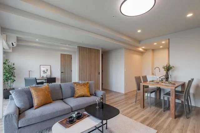Geoent Shirokanedai - Interior - ["Interior design", "Flooring", "Furniture"]