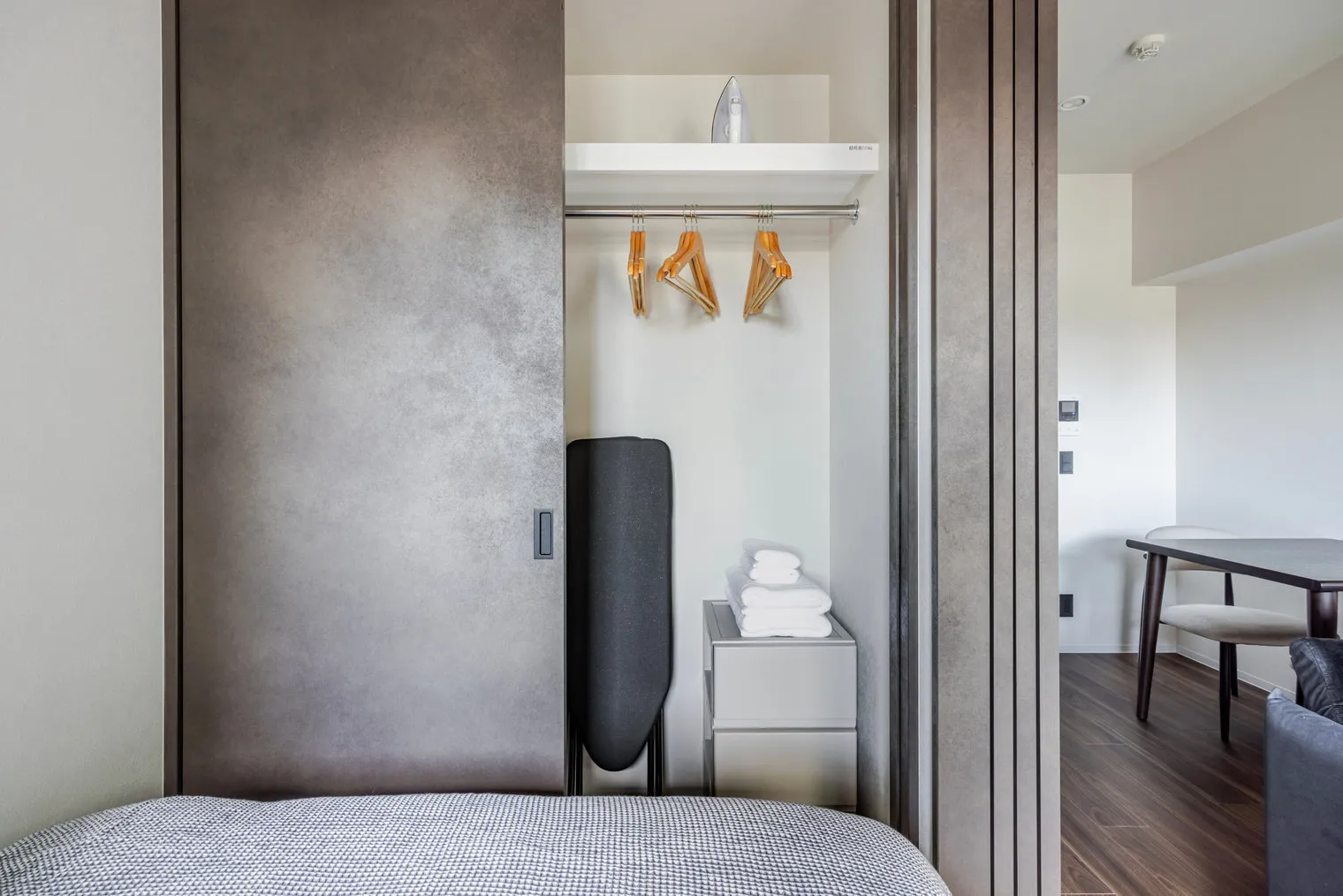Duo Flats Ikejiri-Ohashi Norris - Interior - []