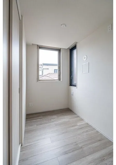 LUMIEC HONCHO EAST - Interior - ["Flooring", "Floor", "Wood"]