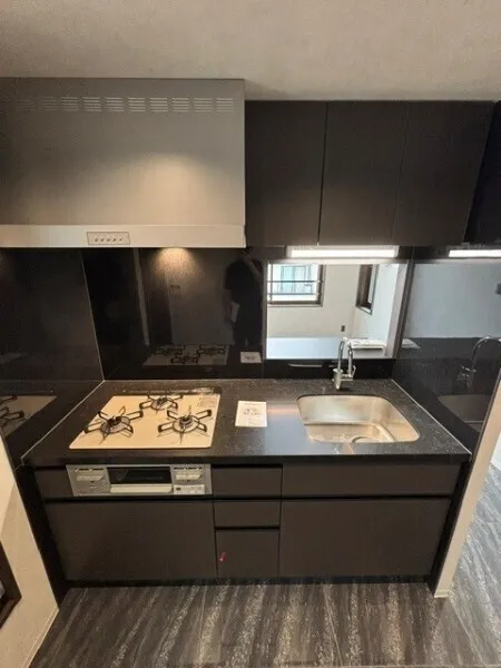 EXAM AKASAKA - Interior - ["Kitchen", "Interior design", "Kitchen stove"]