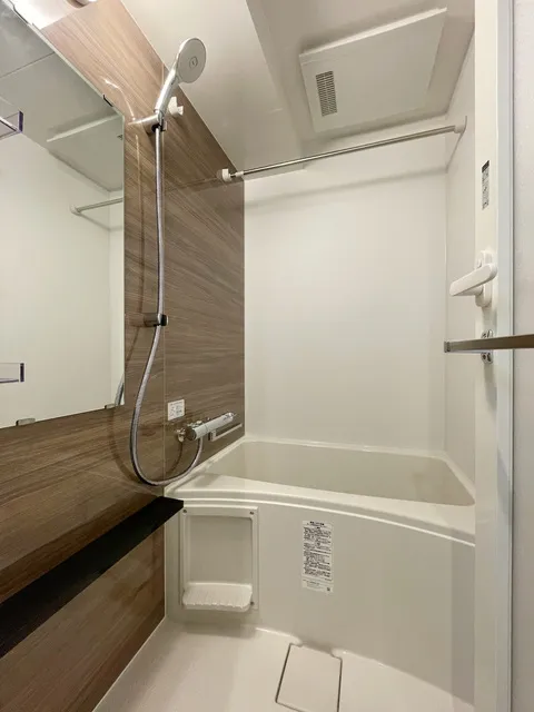 Orchid Residence Nishioi - Interior - ["Flooring", "Floor", "Plumbing fixture"]