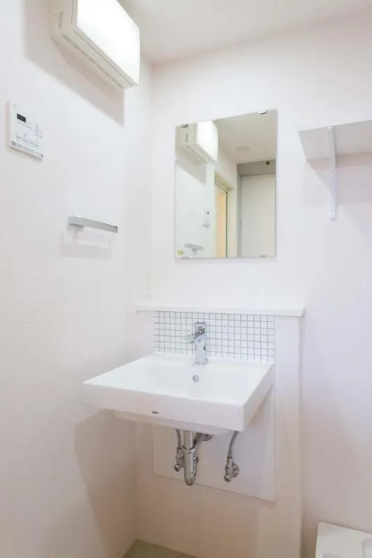 CREATIF Minami-Shinagawa - Interior - ["Plumbing fixture", "Interior design", "Bathroom Sink"]