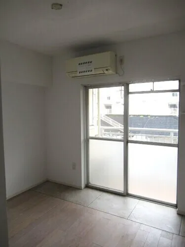 Wakagi Residence No.3 - Interior - ["Floor", "Flooring", "Apartment"]
