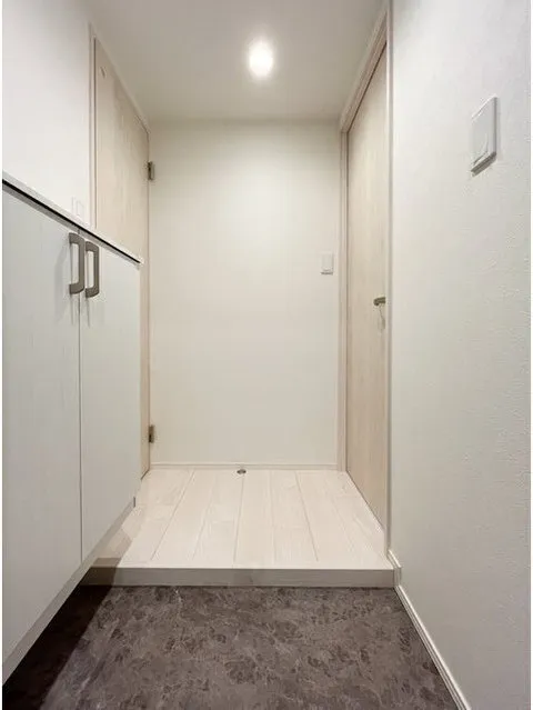 CASA GRAZIE Ikebukuro - Interior - ["Flooring", "Floor", "Wood"]