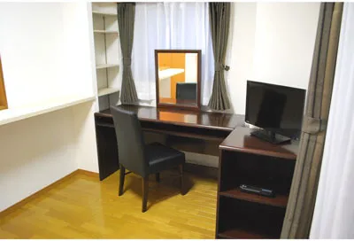 Toshin Phoenix Shimomeguro - Interior - ["Furniture", "Wood", "Flooring"]