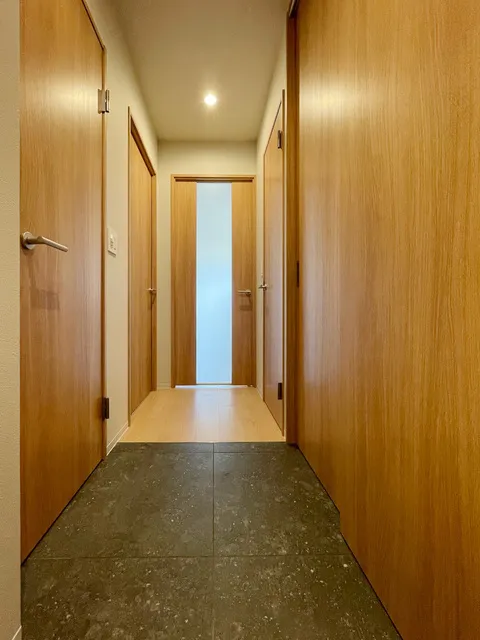 The Grand Terrace Wakabayashi - Interior - ["Flooring", "Wood", "Floor"]