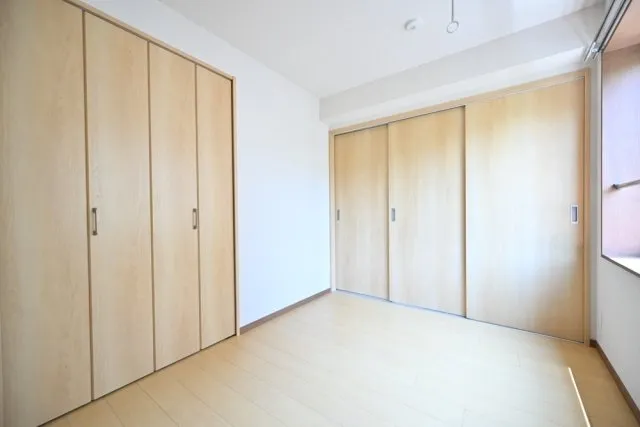 CENTRAL GARDEN RESIDENCE TOKYO - Interior - ["Flooring", "Wood", "Wood flooring"]