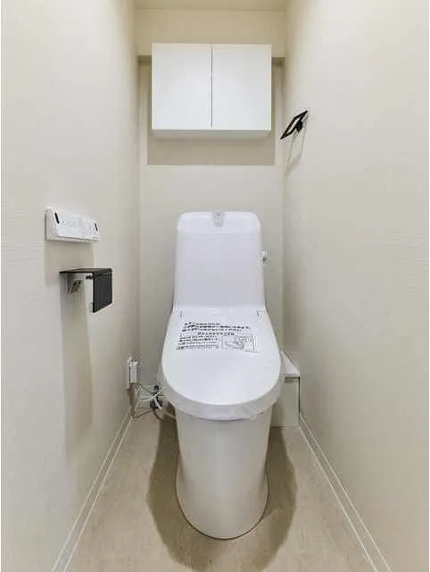 Milia Residence Ochanomizu - Interior - ["Toilet seat", "Toilet", "Plumbing fixture"]