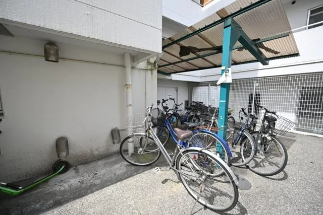Maison Ikebukuro - Exterior - ["Bicycle", "Bicycle tire", "Bicycle frame"]