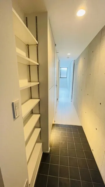 La Douceur Nishiochiai - Interior - ["Flooring", "Wood", "Floor"]