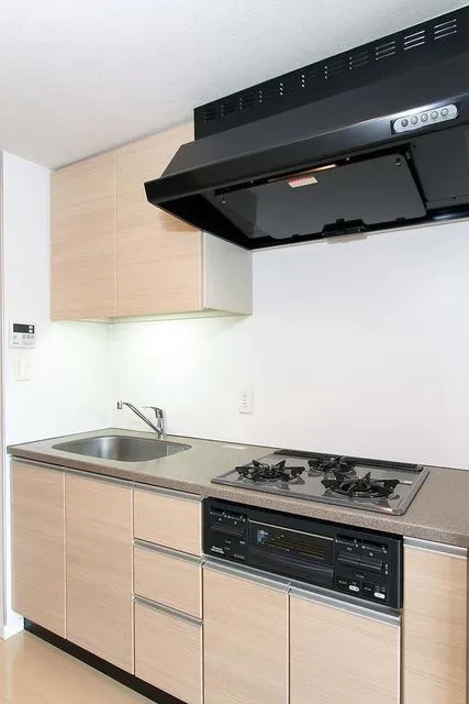 Merveille Magome - Interior - ["Cabinetry", "Countertop", "Property"]