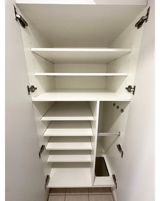 Comforia Liv Sumiyoshi Chida - Interior - ["Cupboard", "Cabinetry", "Household hardware"]