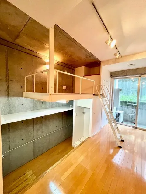 Residia Yoyogi Ⅱ - Interior - ["Building", "Property", "Cabinetry"]