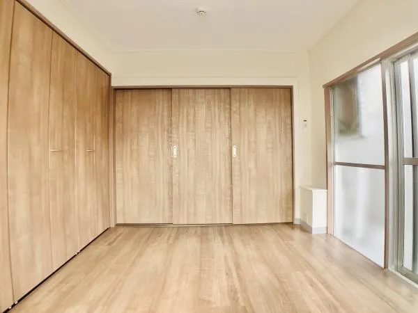 Asakawa Corp. - Interior - ["Wood", "Fixture", "Flooring"]