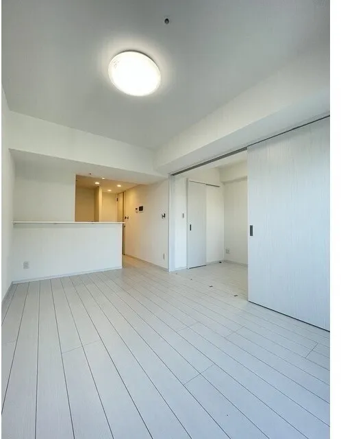 Comforia Liv Ueno - Interior - ["Flooring", "Floor", "Wood"]