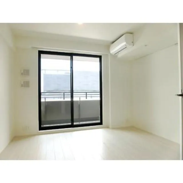 Park Axis Ochanomizu Hilltop - Interior - ["Property", "Room", "Building"]