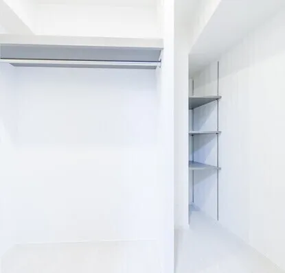 Le Jour Kanda Sudacho - Interior - ["Flooring", "Floor", "Ceiling"]