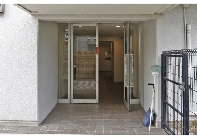 Le Verte Chofu - Exterior - ["Flooring", "Floor", "Door"]