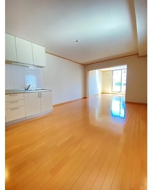 Izat Palace Shimouma - Interior - ["Floor", "Flooring", "Wood flooring"]