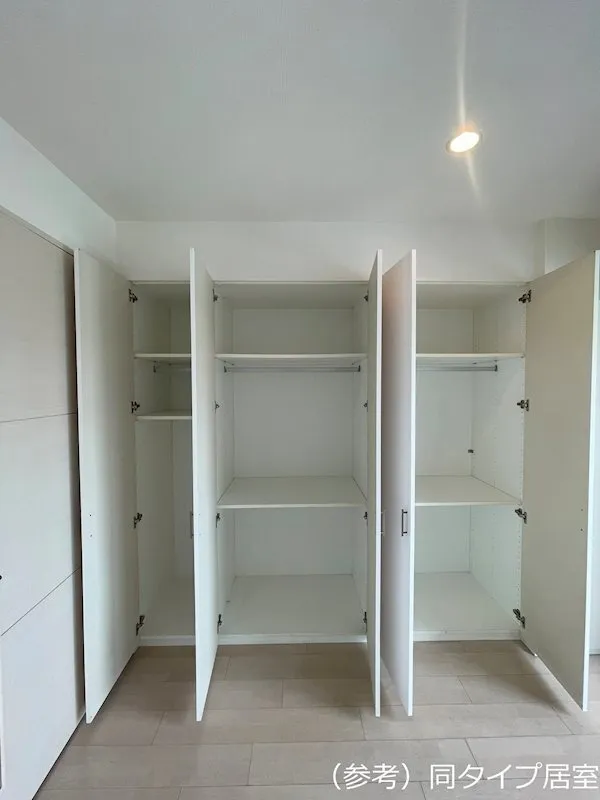 Shinagawa East - Interior - ["Wood", "Flooring", "Floor"]