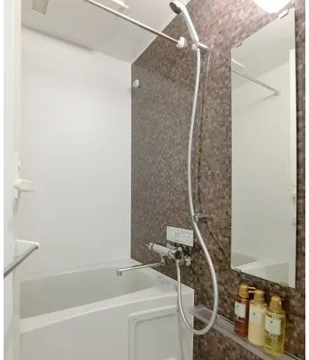 Crevista Omori - Interior - ["Plumbing fixture", "Bathroom", "Flooring"]