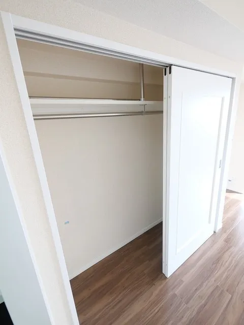 Orchid Residence Itabashi - Interior - ["Cabinetry", "Fixture", "Wood"]