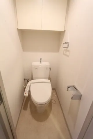 Prime Urban Iidabashi - Interior - ["Toilet seat", "Plumbing fixture", "Toilet"]