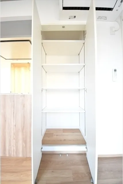 Maison Bellvie Shimokitazawa - Interior - ["Flooring", "Wall", "Floor"]