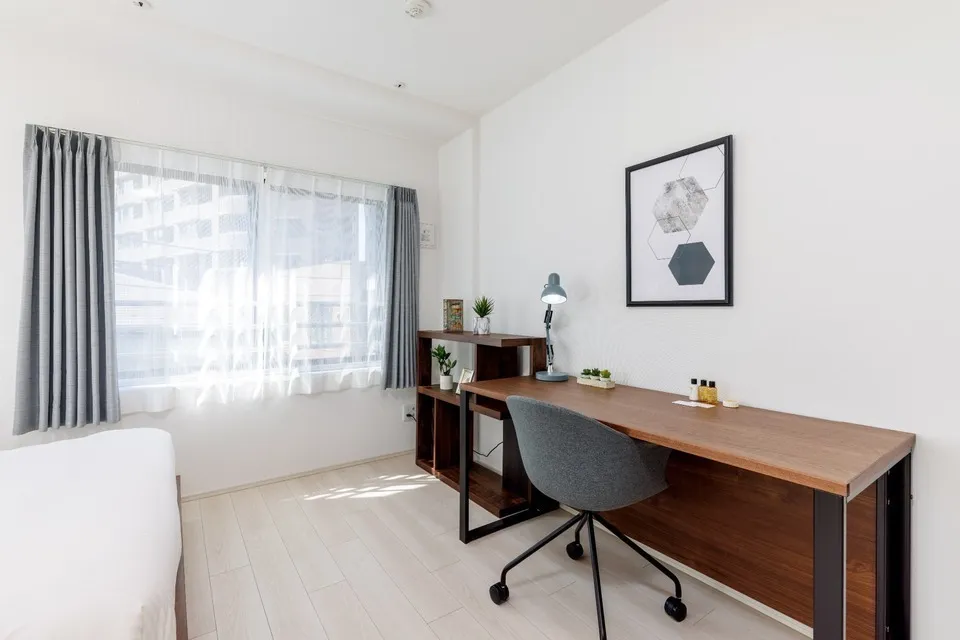 Hmlet Nishi-Shinjuku - Interior - ["Furniture", "Interior design", "Flooring"]