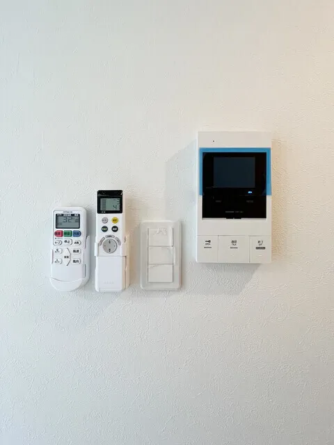 CASA GRAZIE Ikebukuro - Interior - ["Electronic device", "Technology", "Machine"]