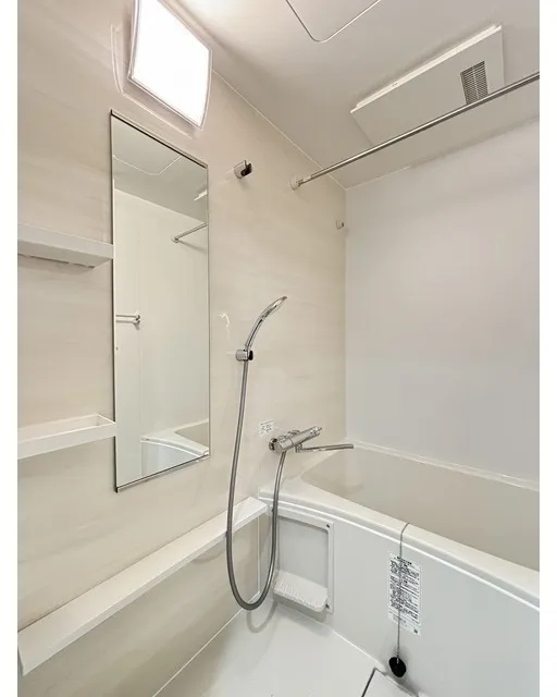 Daffitto Kinshicho - Interior - ["Plumbing fixture", "Flooring", "Interior design"]