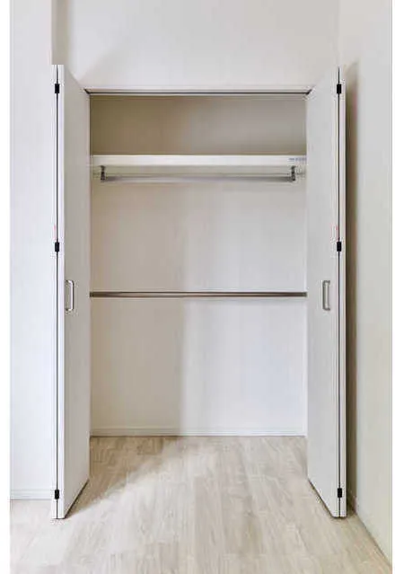Comforia Hikifune - Interior - ["Flooring", "Floor", "Door"]