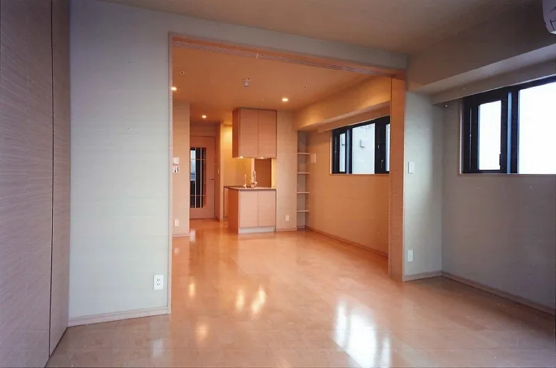 Chester Court Ochanomizu - Interior - ["Floor", "Property", "Flooring"]