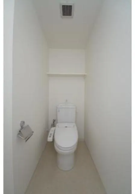 Unison Tower - Interior - ["Toilet seat", "Toilet", "Floor"]