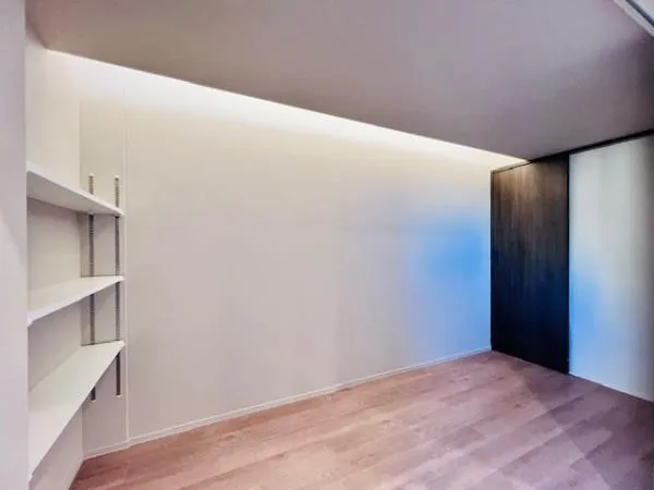 Brillia Ist Oimachi - Interior - ["Wall", "Flooring", "Wood"]