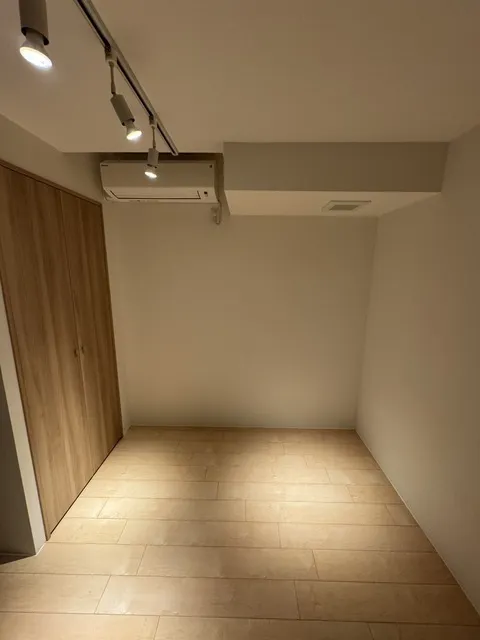 BRICK RESIDENCE Meguro Honcho - Interior - ["Flooring", "Wood", "Ceiling"]