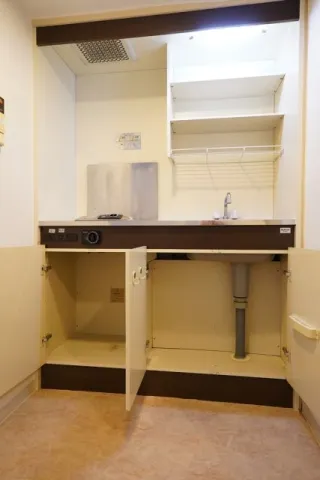 White Castle Kamisaginomiya - Interior - ["Wood", "Flooring", "Floor"]