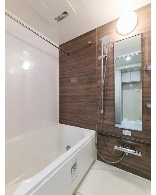 Baus Flats Kuramae - Interior - ["Flooring", "Plumbing fixture", "Interior design"]
