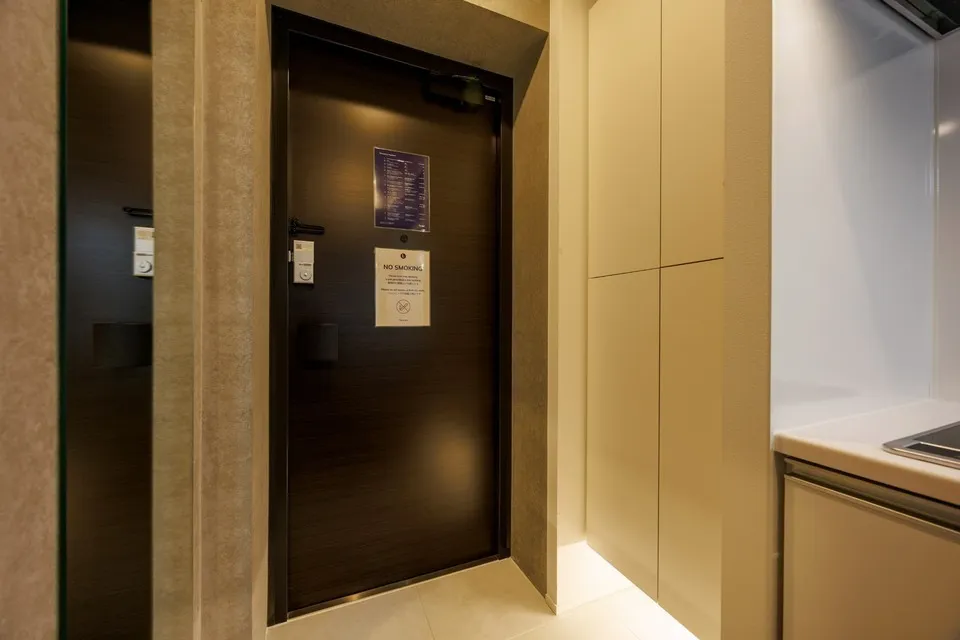 Hmlet Shinjuku Gyoenmae II - Interior - ["Wall", "Wood", "Flooring"]