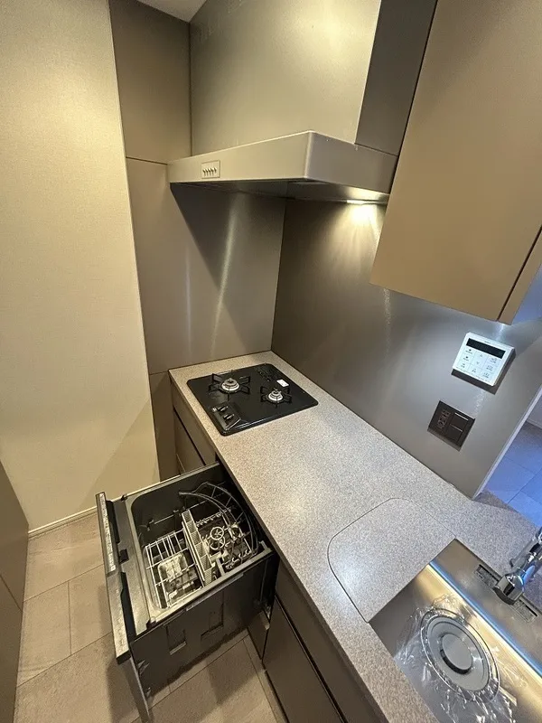 Blanchiesta Kiba - Interior - ["Kitchen", "Kitchen stove", "Flooring"]