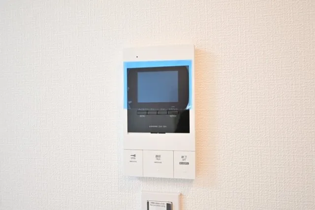 ES-Grande Higashinakano - Interior - ["Electronic device", "Display device", "Technology"]
