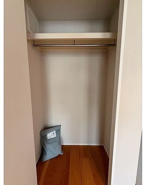 Atrio Flats Jiyugaoka East - Interior - ["Wood", "Flooring", "Floor"]
