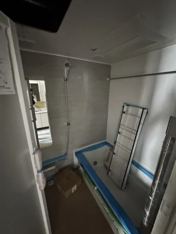 Lumiec Kinshicho - Interior - ["Flooring", "Floor", "Tile"]