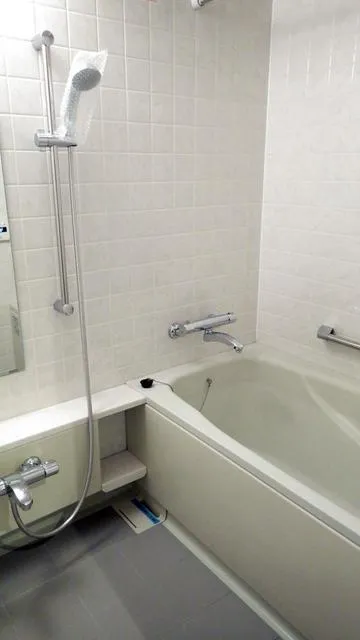 Park Avenue Jinnan - Interior - ["Bathtub", "Plumbing fixture", "Property"]