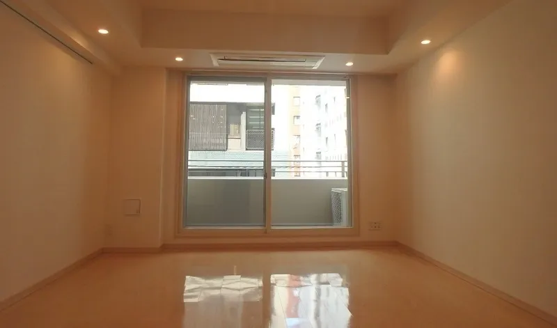 Doue Nihonbashi - Interior - ["Flooring", "Floor", "Ceiling"]