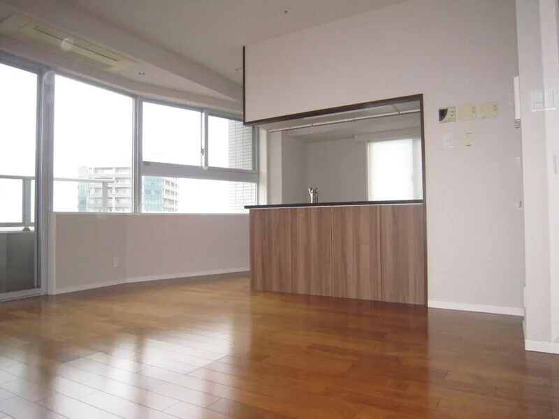First Real Tower Shinjuku - Interior - ["Flooring", "Floor", "Wood flooring"]